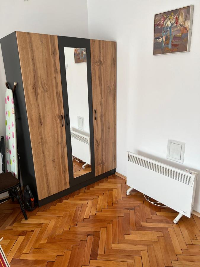 Practico, Comodo Y Centrico. Gabrovo Eksteriør bilde
